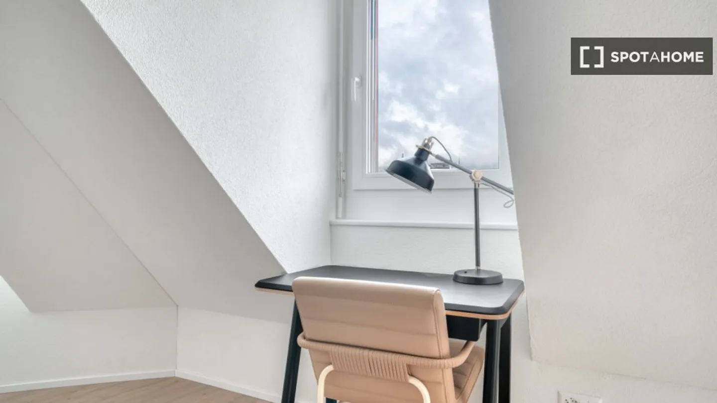 Scopri, visita e affitta la tua nuova casa online con piena fiducia. - Foto 1 di 17