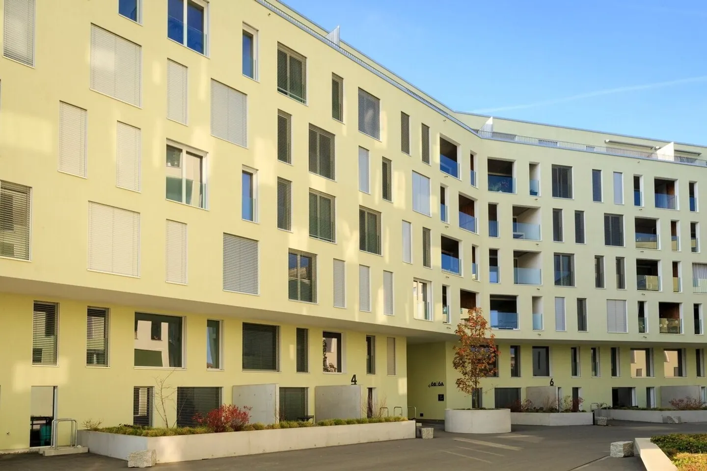 Appartamento 2.5 stanze al 2° piano con loggia - Foto 2 di 10