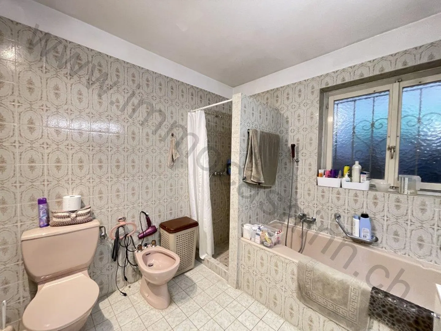 Villa with beautiful lake view in Bissone - Photo 7 of 12