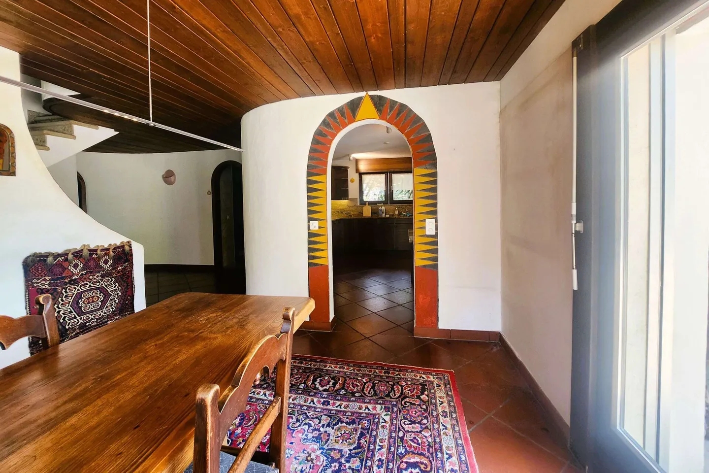 Casa unifamiliare con un grande giardino spettacolare - Foto 6 di 17