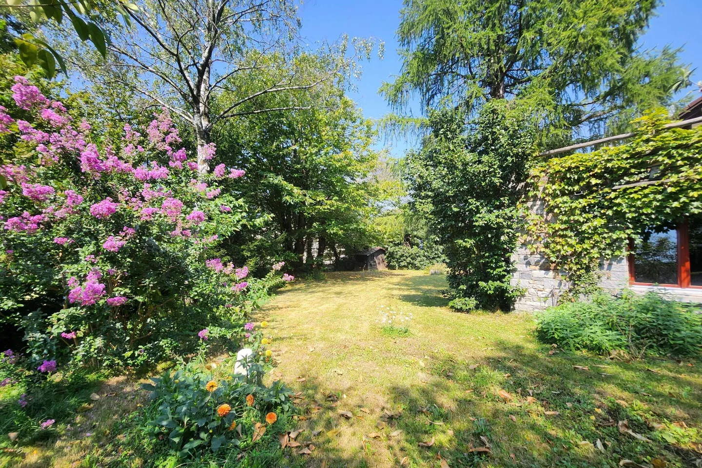 Casa unifamiliare con un grande giardino spettacolare - Foto 16 di 17