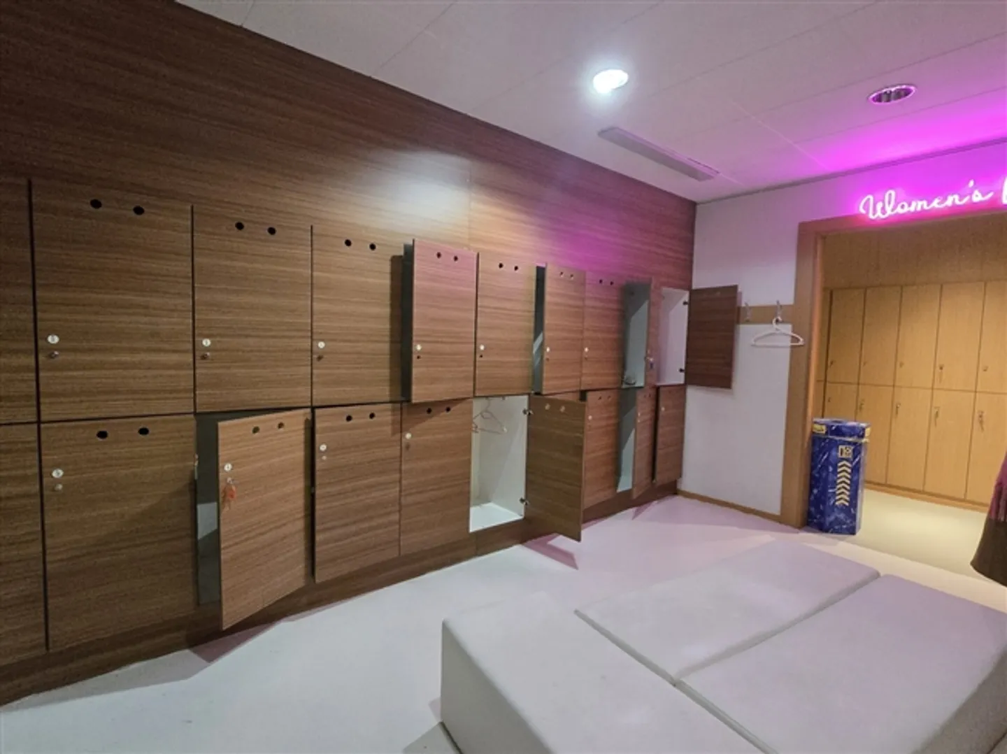 «Fitness mit 422 m² – Erdgeschoss – Lausanne Stadtzentrum» - Foto 6 von 10