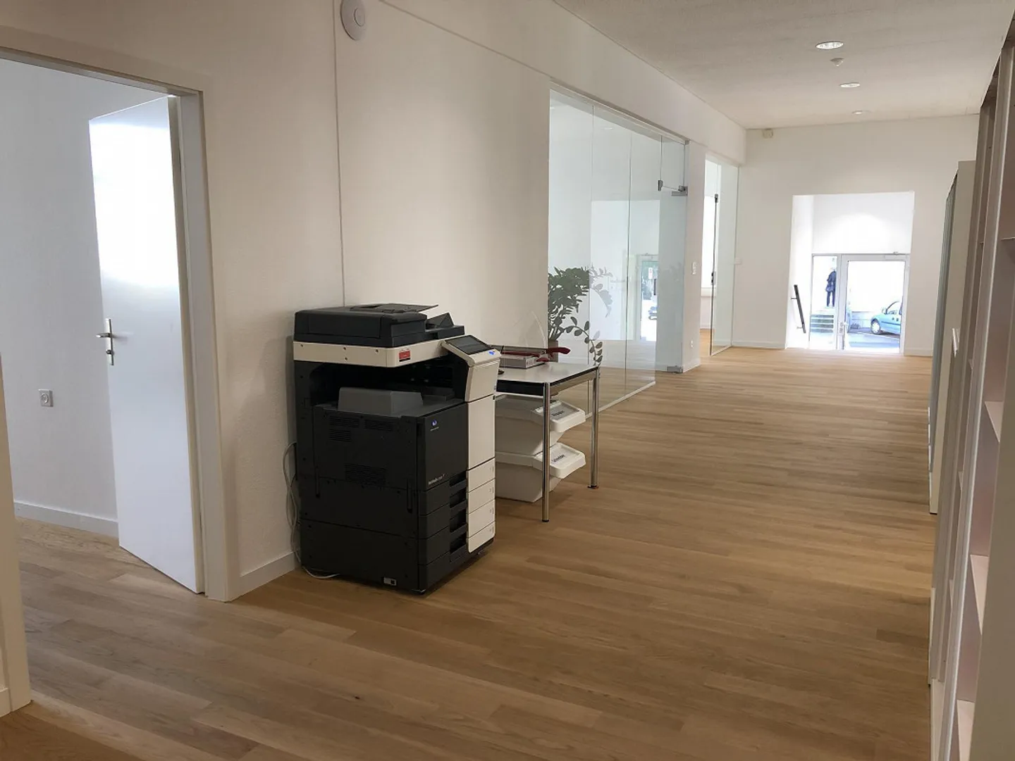 Spazio commerciale di alta qualità nel centro città! - Foto 3 di 5