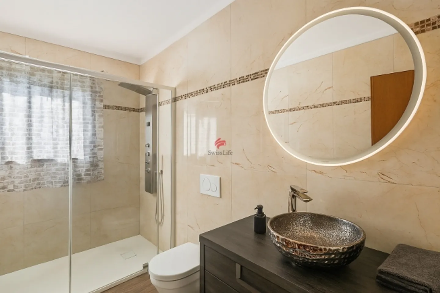 7-Zimmer-Einzelhaus - Foto 4 von 9