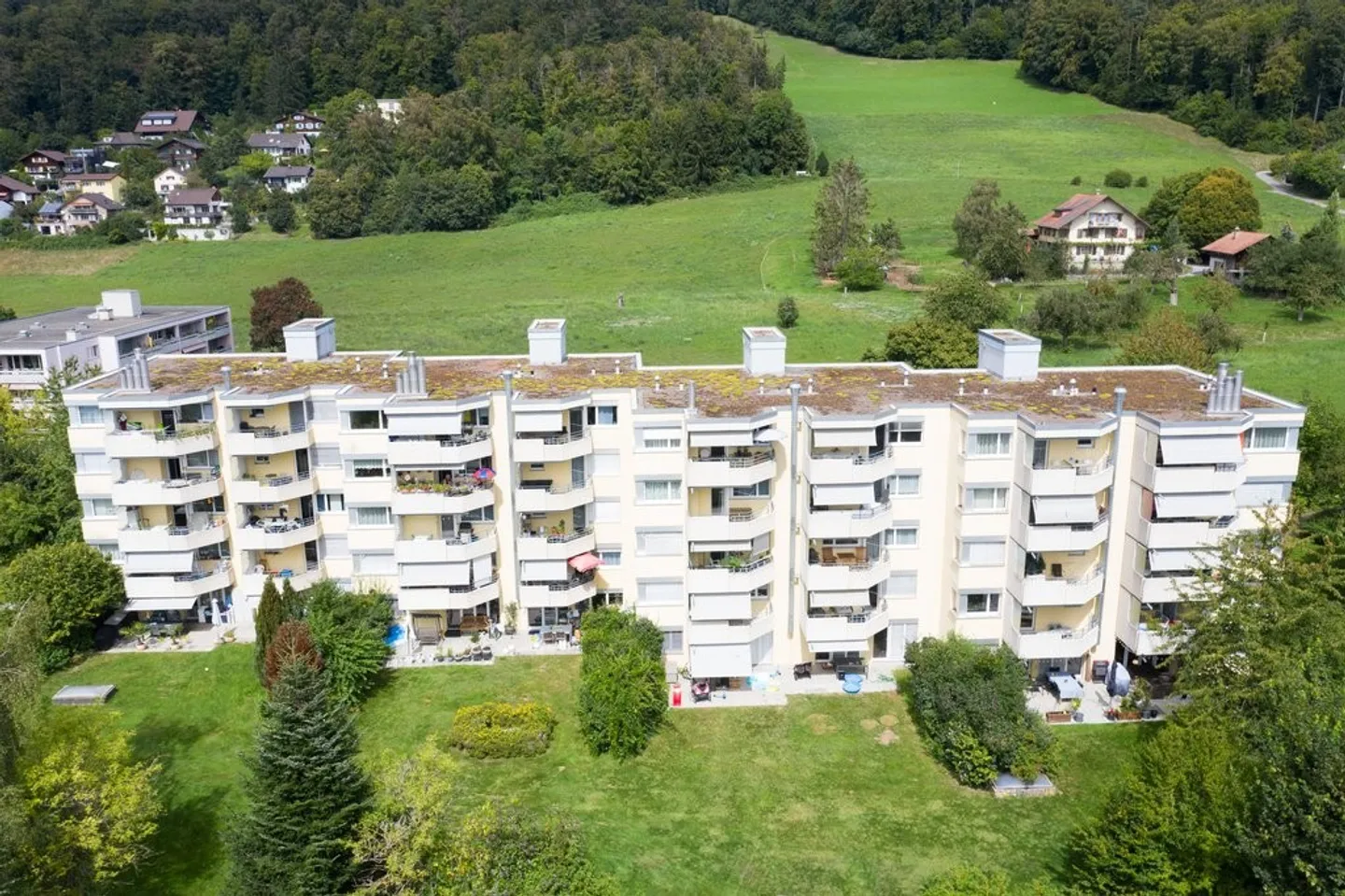 Außenparkplatz Verfügbar - Foto 1 von 1