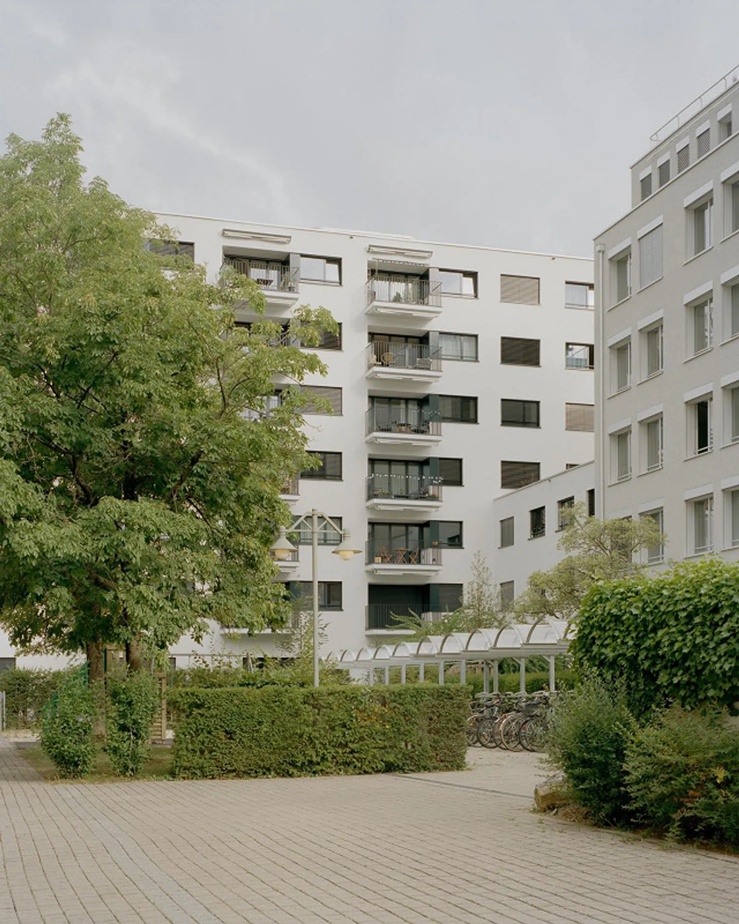 Moderne Loftwohnung im Gundeli - Foto 3 von 11