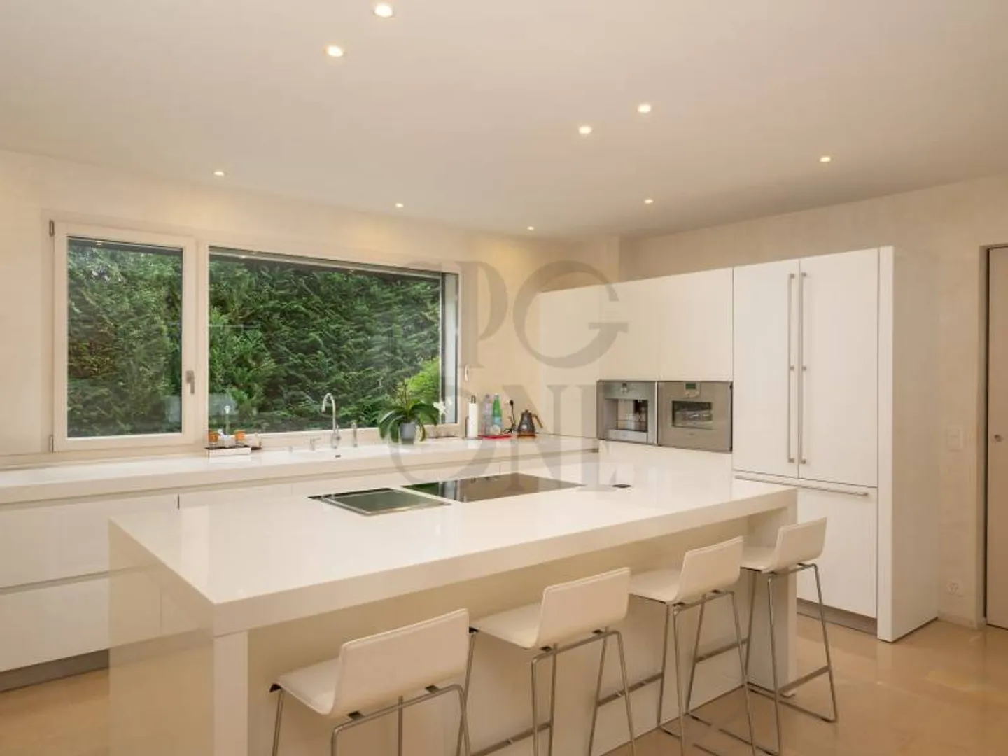 Eine contemporary Villa im Herzen von Conches - Foto 4 von 11