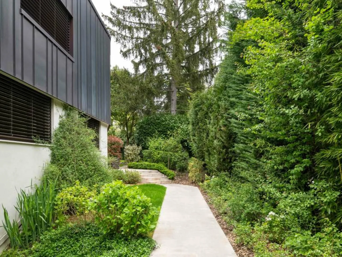 Eine contemporary Villa im Herzen von Conches - Foto 11 von 11