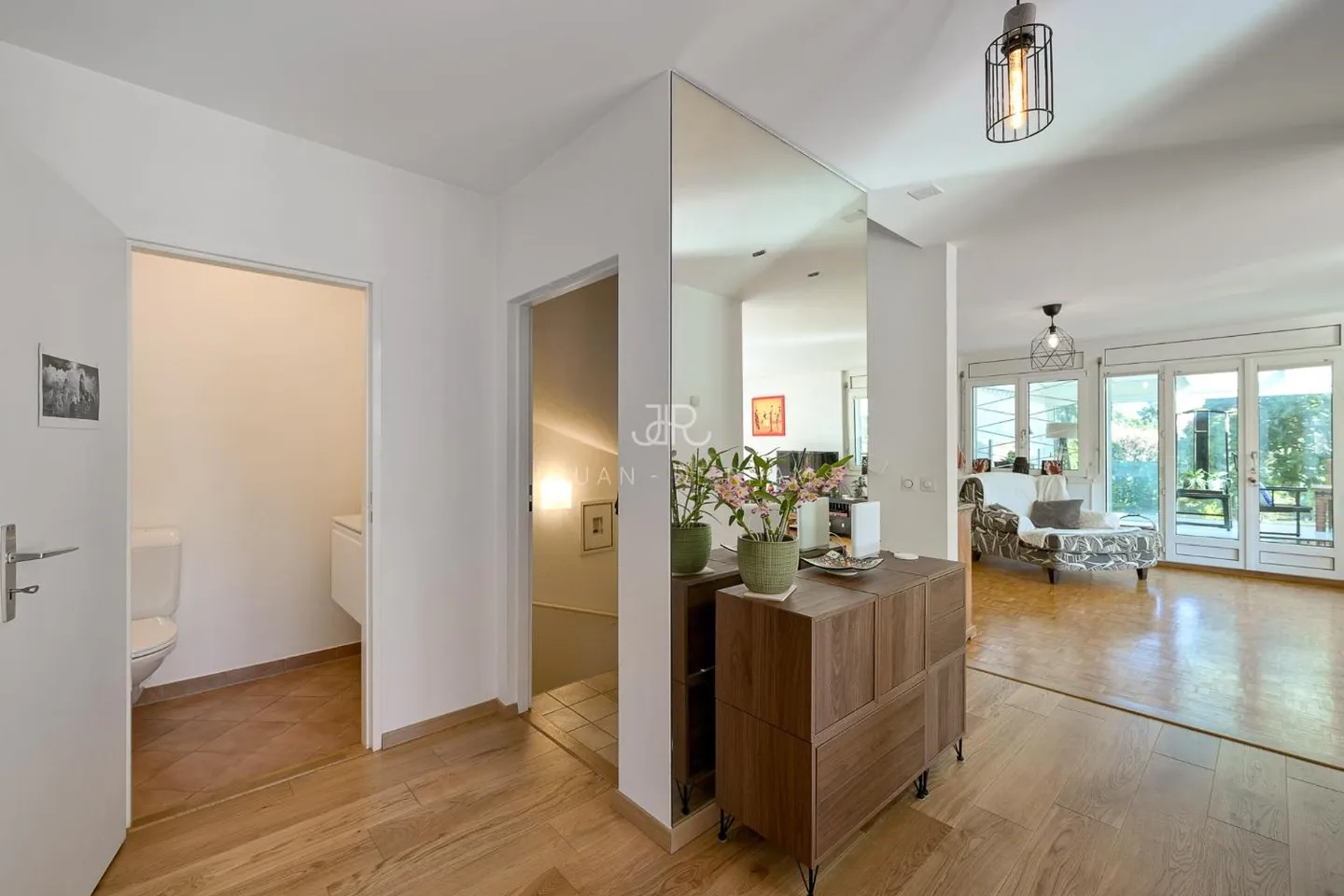 Casa bifamiliare a Crans con piscina - Foto 5 di 8