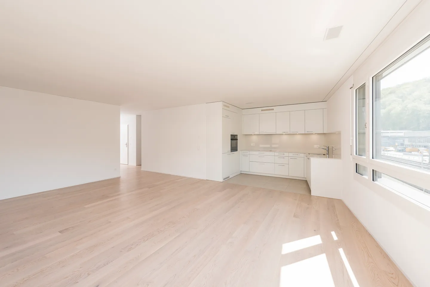 Apartment for rent - Photo 2 of 5