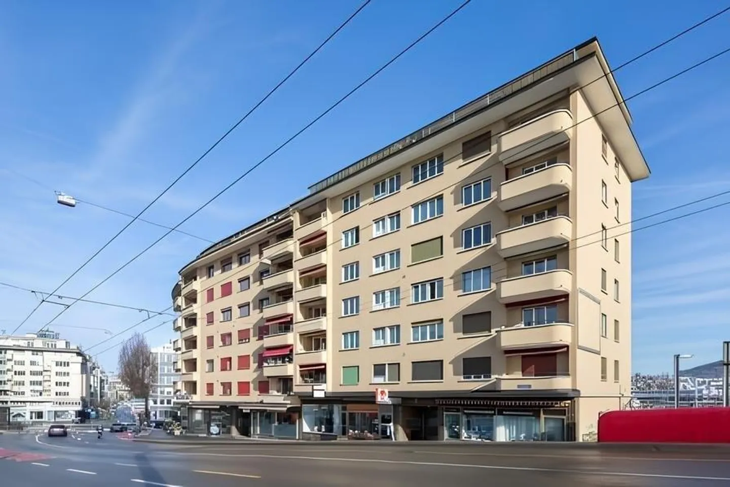 Exclusive 3.5 Room Apartment with View at Bundesplatz Lucerne - Photo 1 of 12