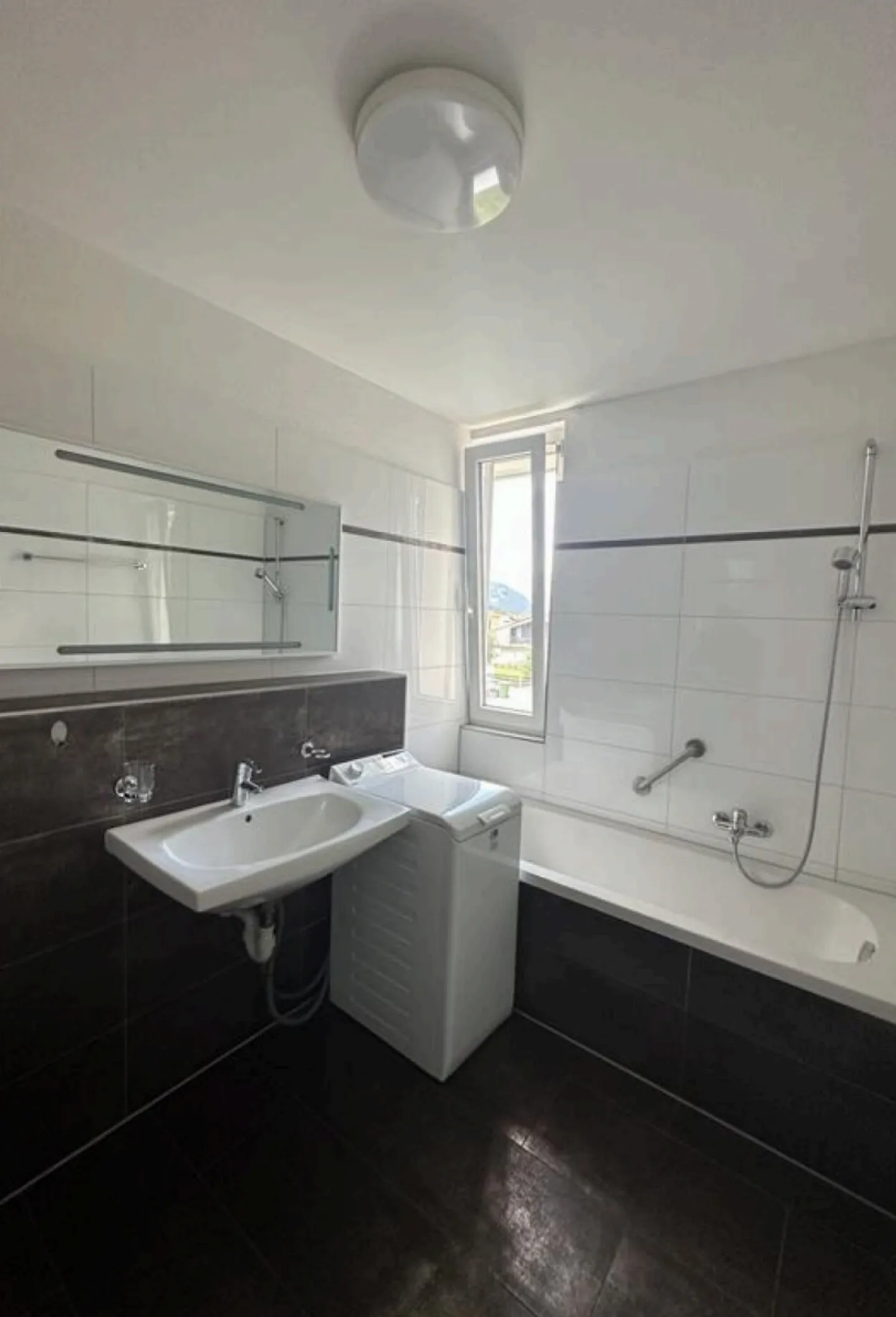 Charmante appartement 3.5 pièces à Mels - Photo 3 sur 3