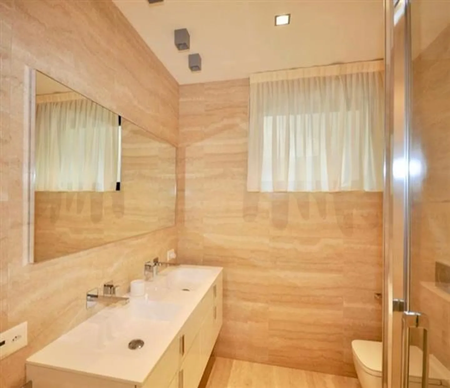 Villa in vendita - Foto 4 di 6