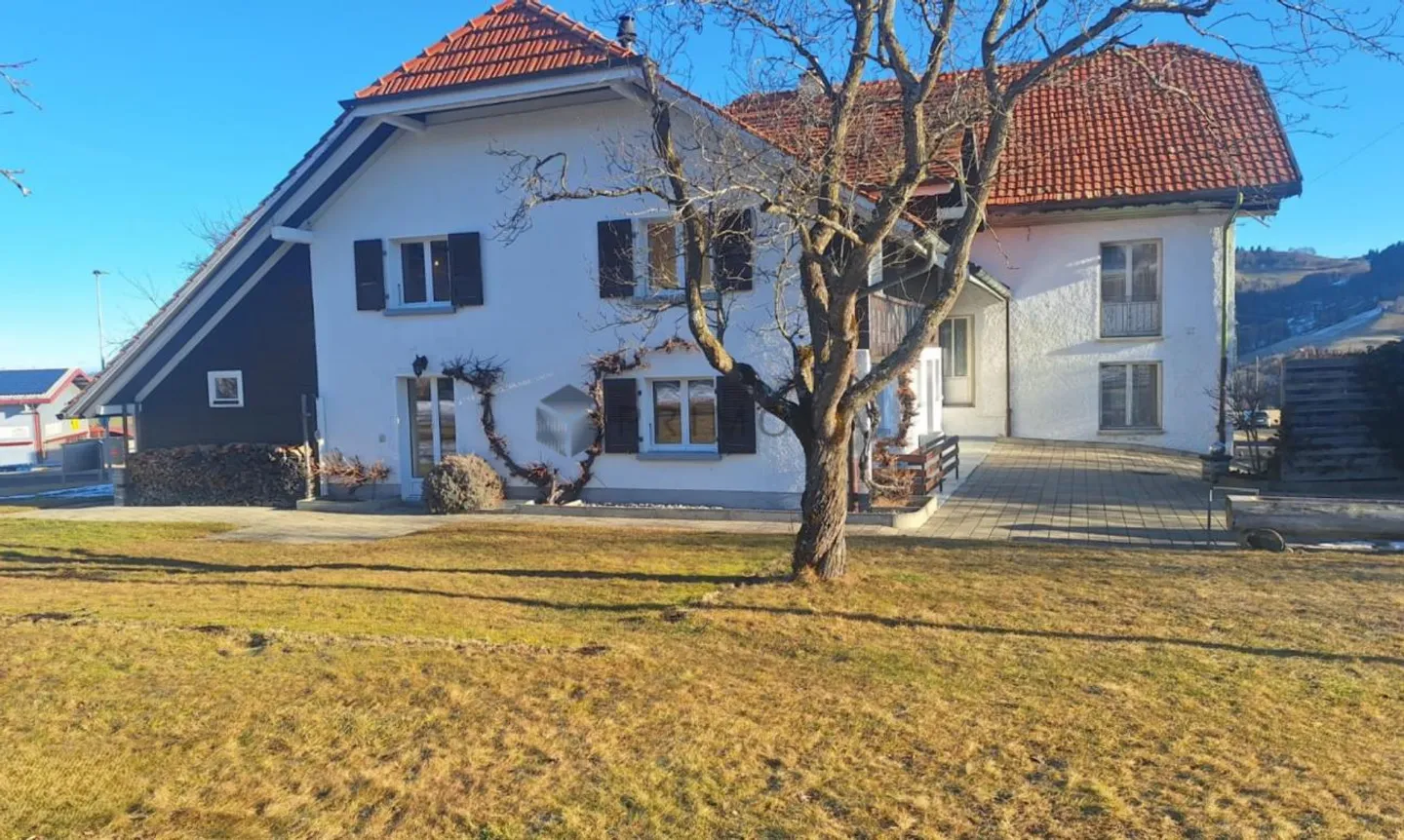 Jewel with Development Potential & Land Reserve - Photo 9 of 10