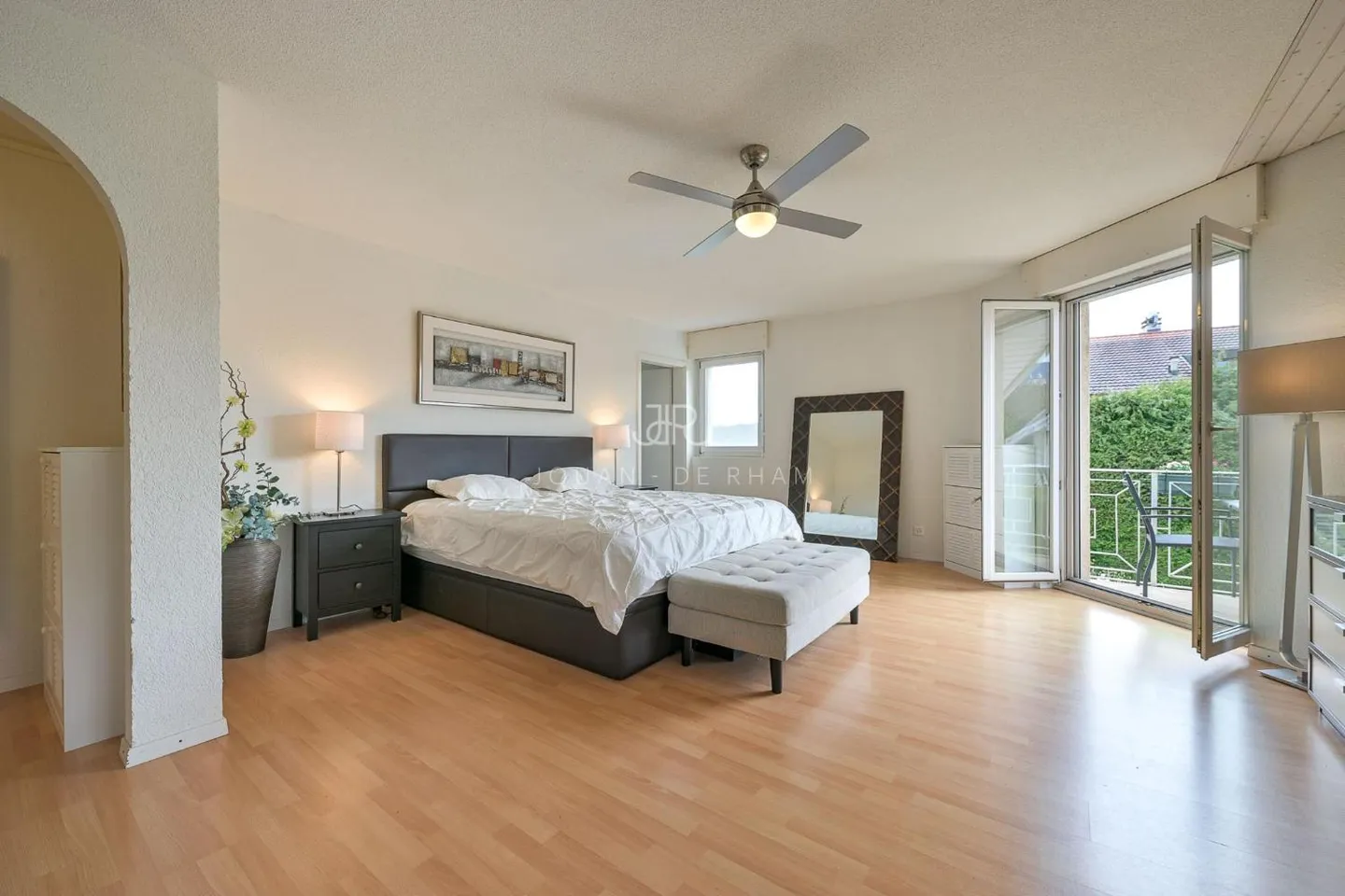 Casa bifamiliare in posizione tranquilla a Terre Sainte - Foto 10 di 13