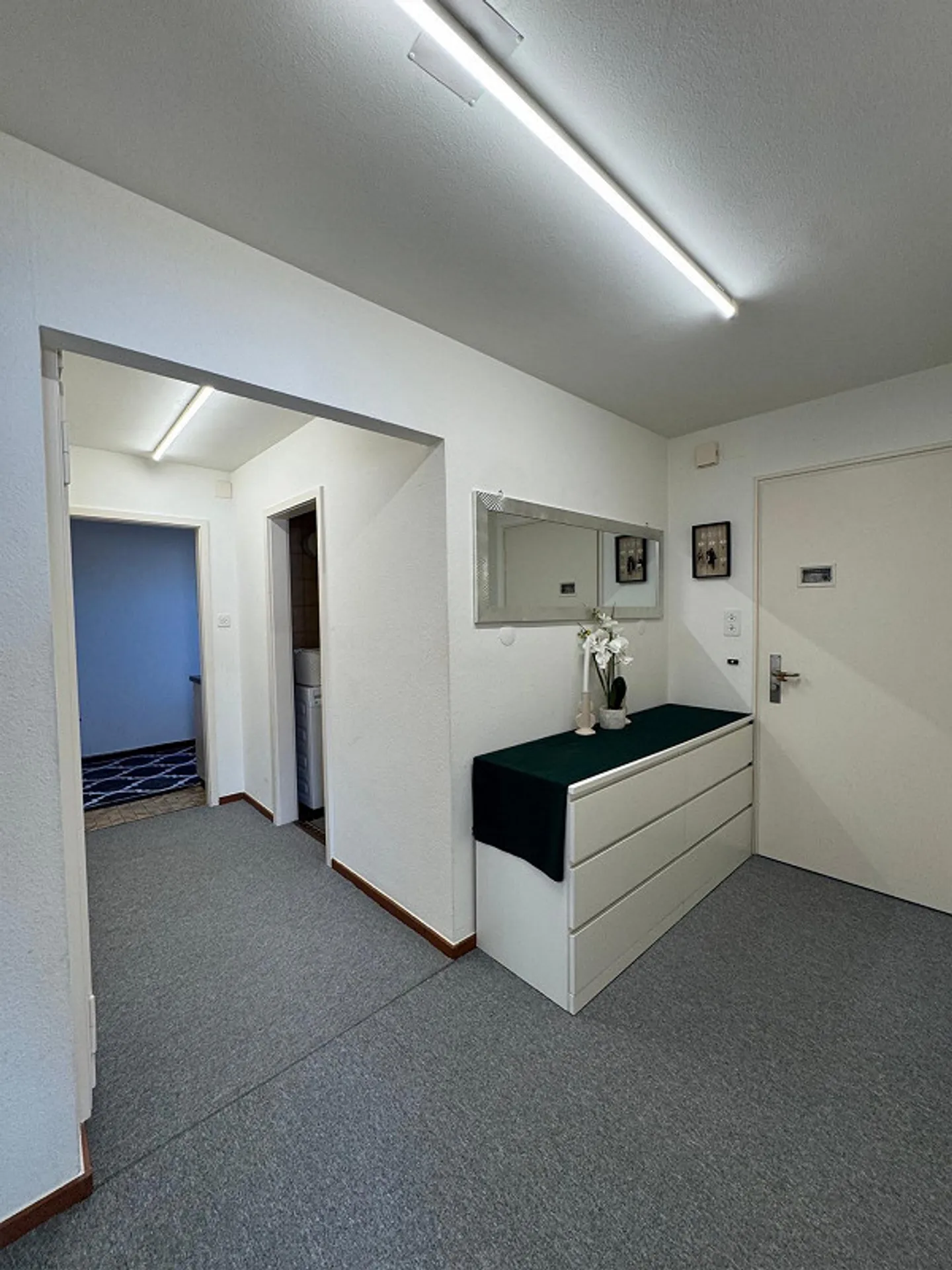 Geräumige Wohnung mit Balkon - Foto 1 von 7