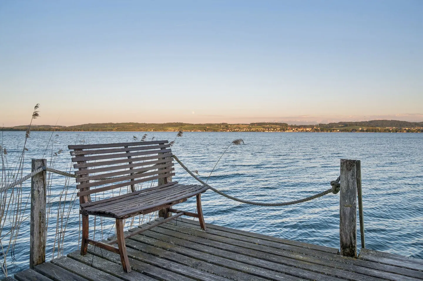 Charming Lakefront Family Home - Photo 7 of 13