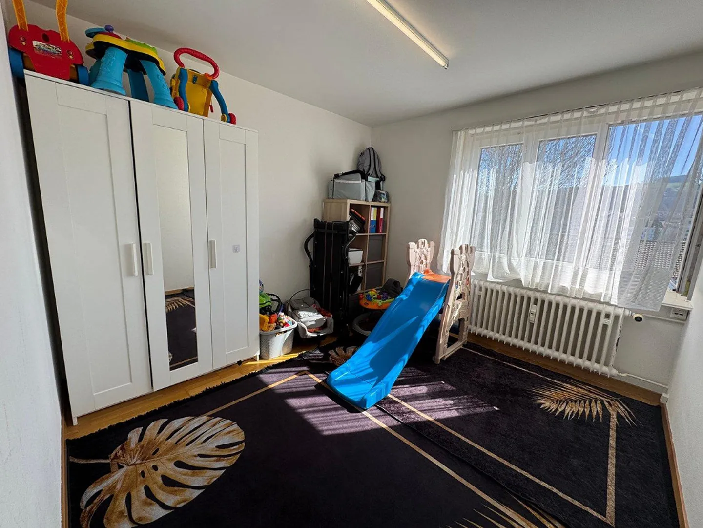 Geräumige Wohnung mit Balkon - Foto 5 von 7