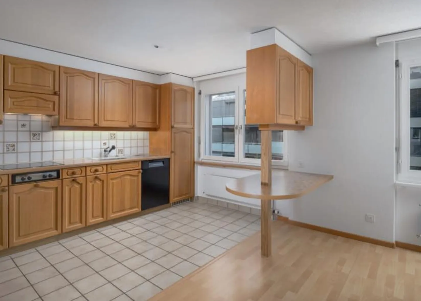 Ruhige 4.5-Zimmer-Wohnung mit Balkon - Foto 5 von 10