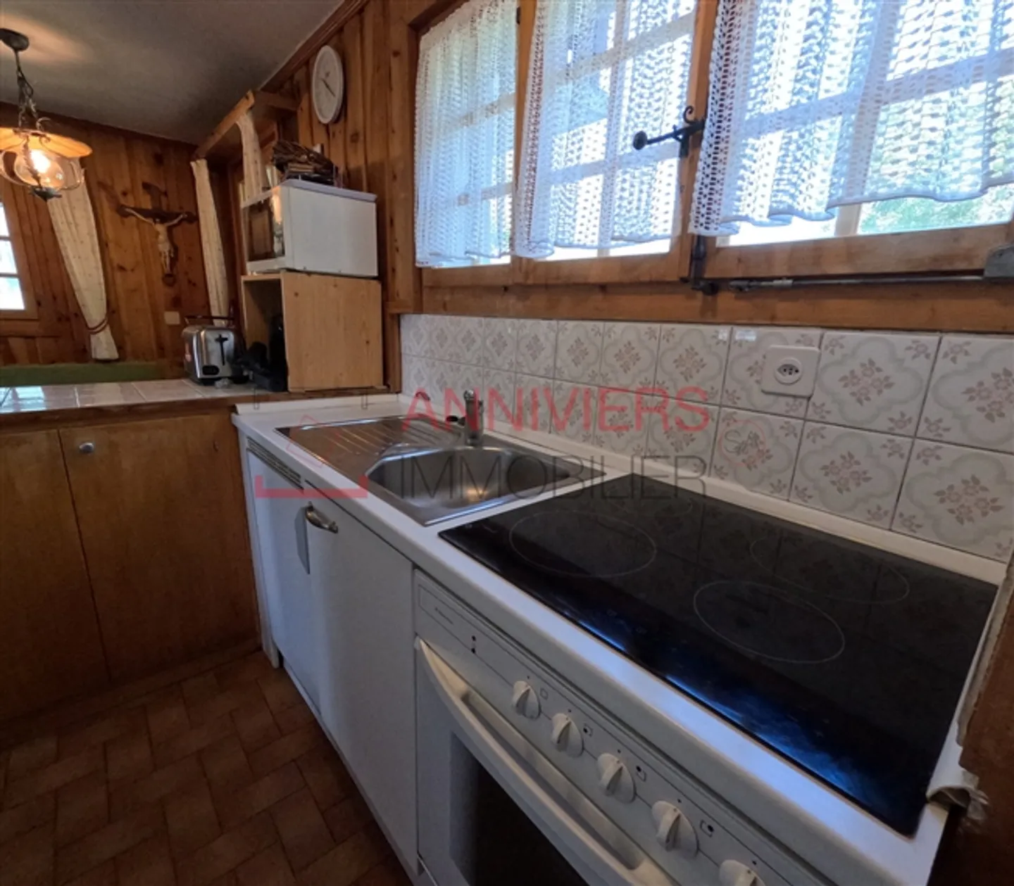 Bellissimo chalet ad Ayer, tranquillo e con vista mozzafiato - Foto 6 di 20