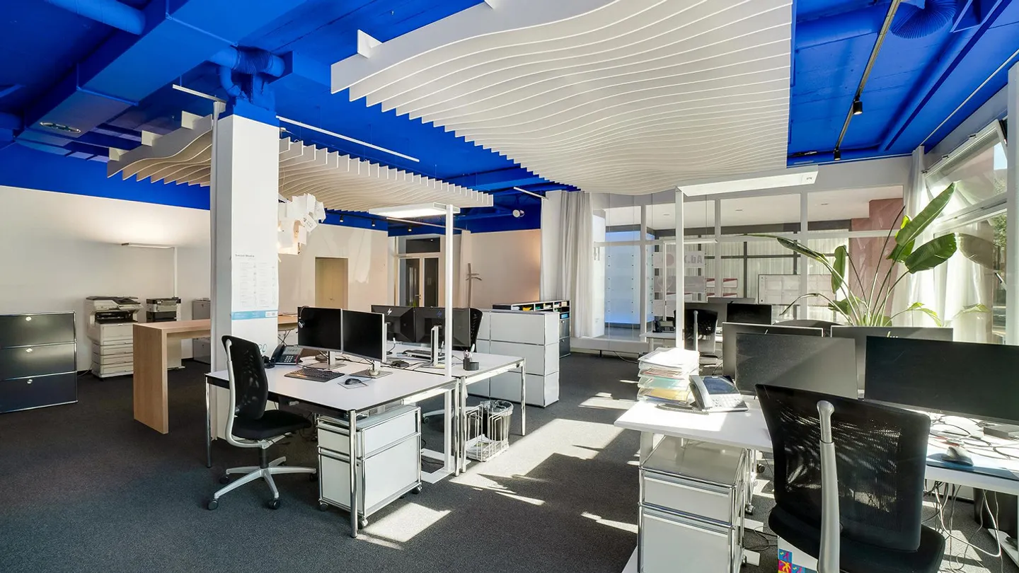 Ufficio completamente sviluppato al piano terra con alta visibilità - Foto 6 di 10