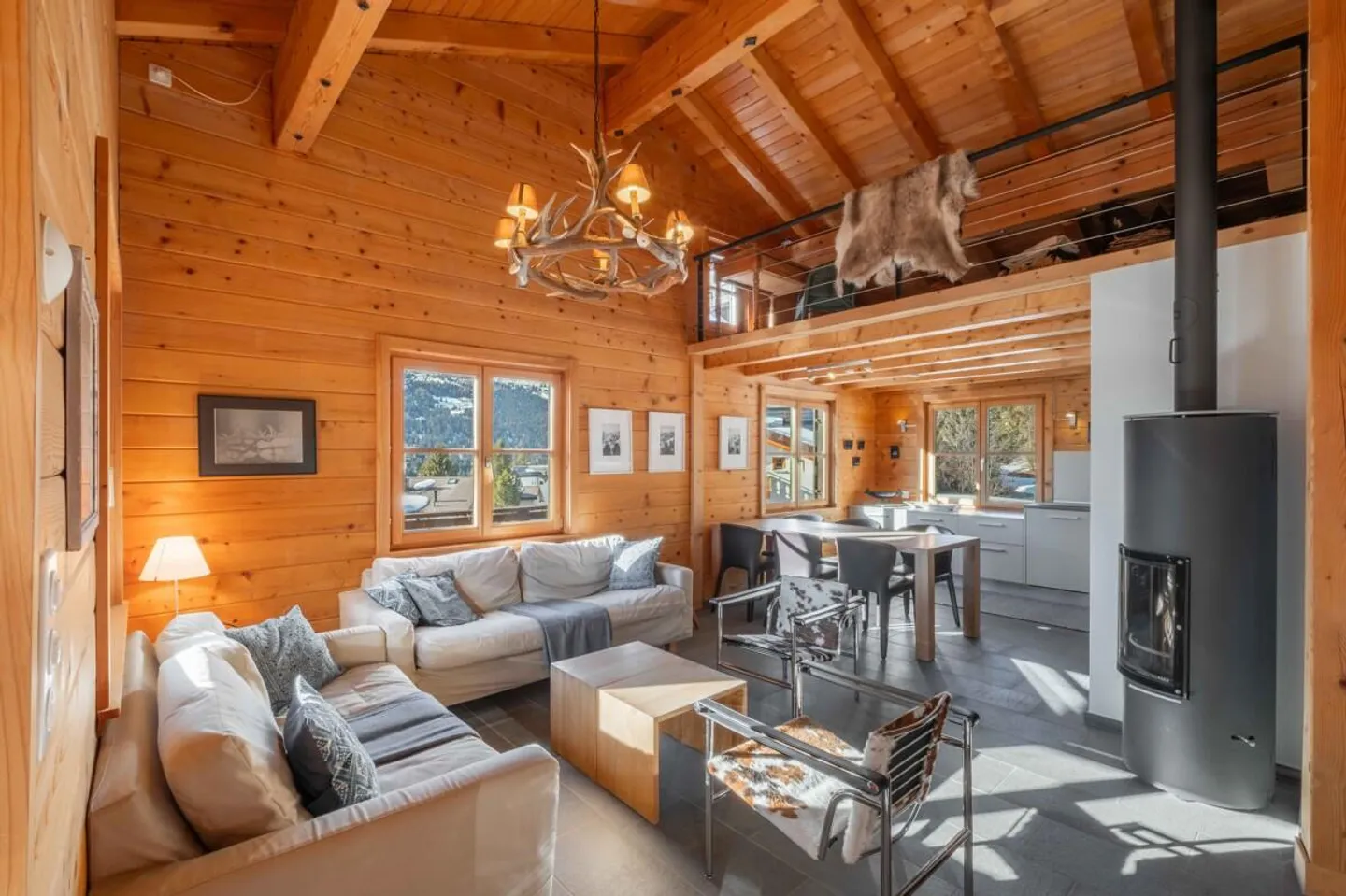 Lenzerheide: Holiday home with private wellness area - Photo 2 of 6