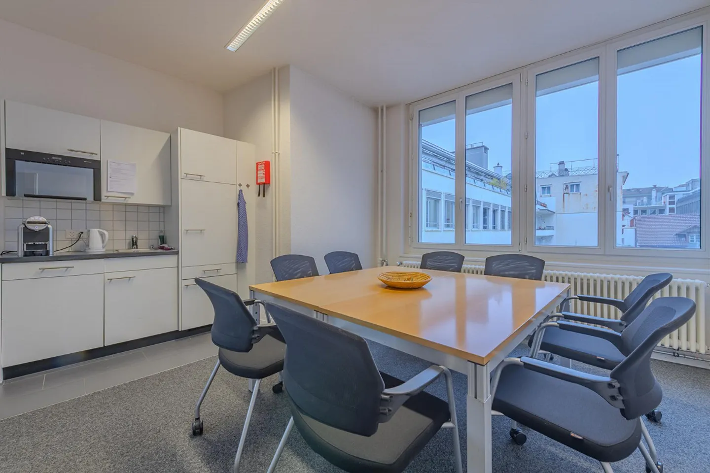 Modern Office Spaces in the Heart of Biel! - Photo 4 of 9