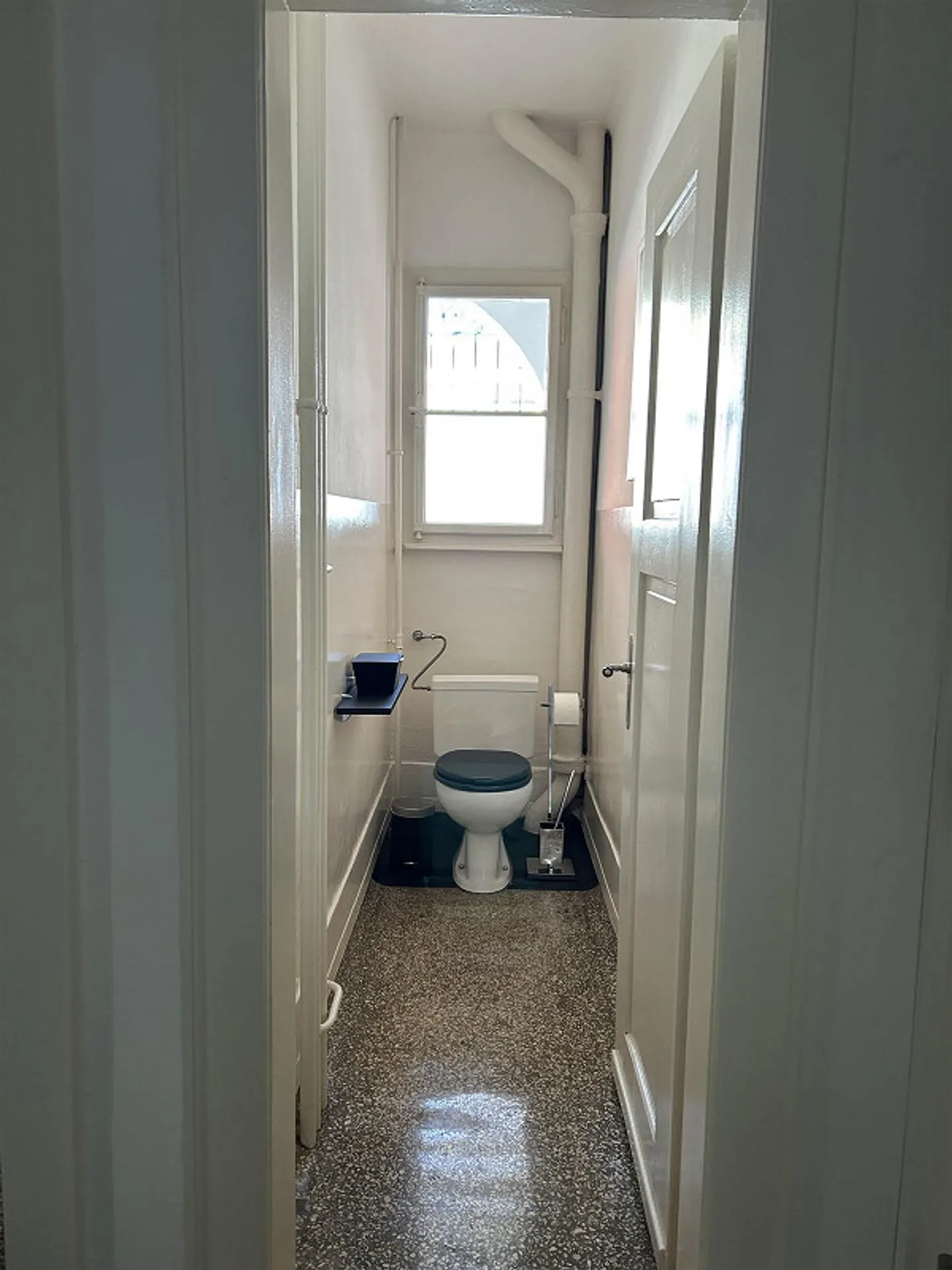 Appartement ancien de 4,5 pièces - Recherche d'un nouveau locataire - Photo 3 sur 10