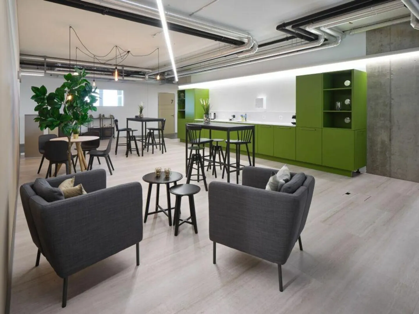 Modern ausgebautes Einzelbüro - Foto 4 von 5