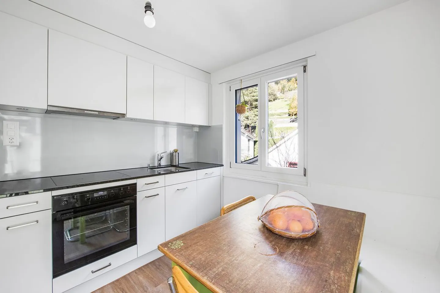 Proprietà di investimento con opportunità di sviluppo nel cuore di Altdorf - Foto 4 di 11