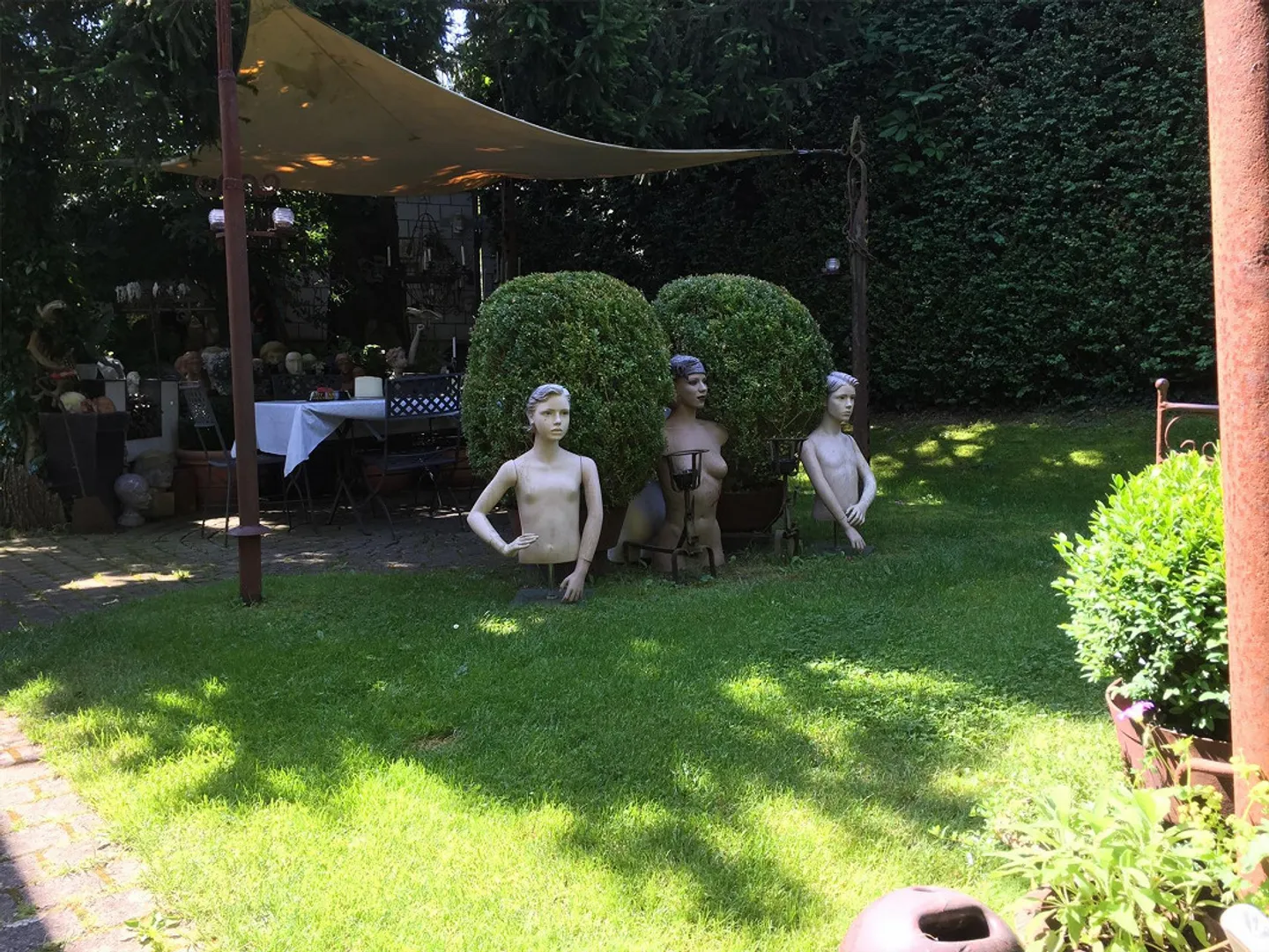 Maison individuelle de 6½ pièces avec piscine dans un emplacement calme à Wabern - Photo 20 sur 27
