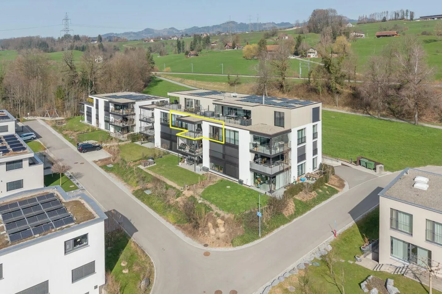 Appartement 3.5 pièces avec vue sur la Linthebene - Photo 15 sur 16