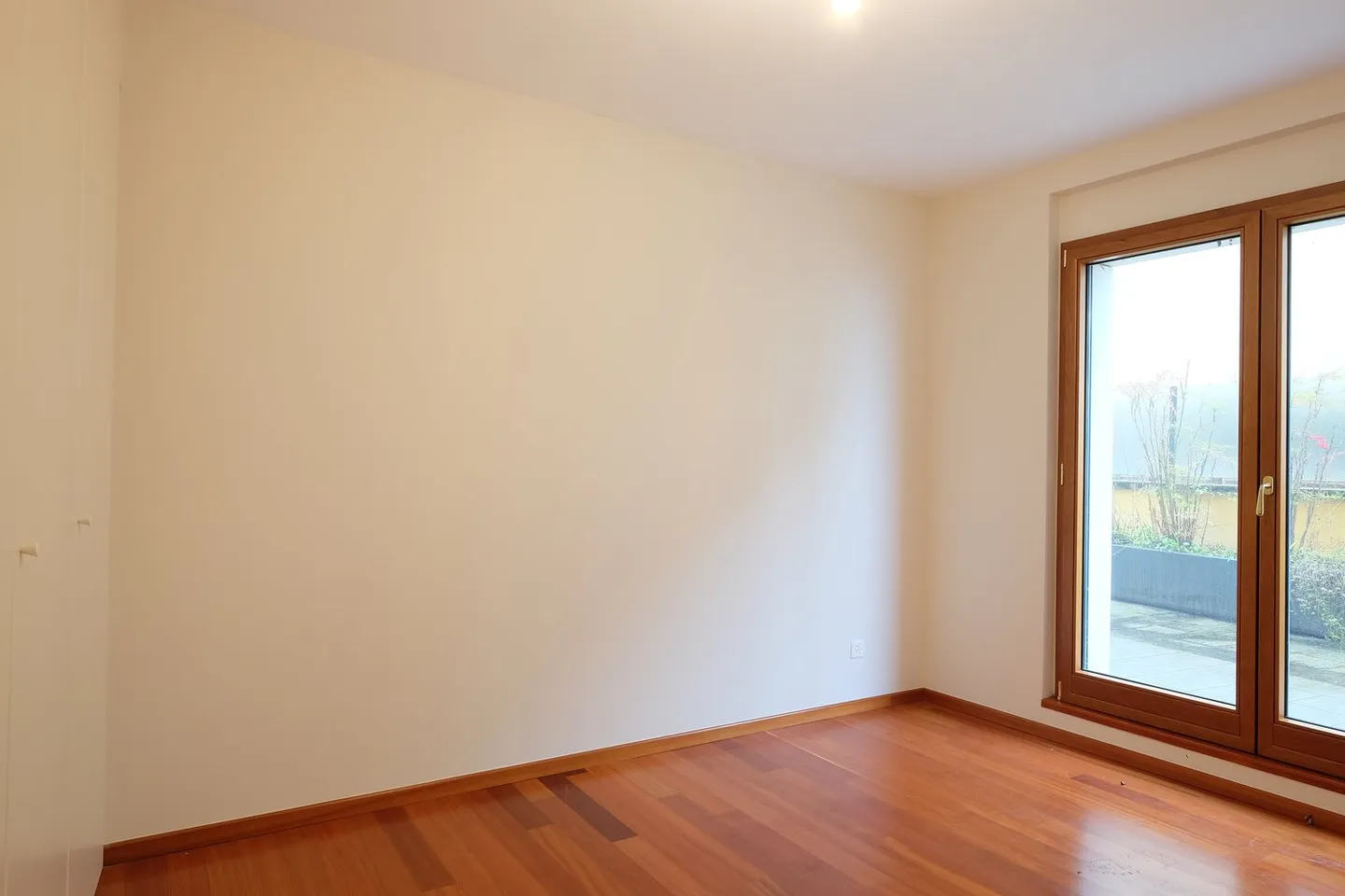 Appartement de location de haut standing, promenade de Lugano au 3ème étage - Photo 8 sur 24