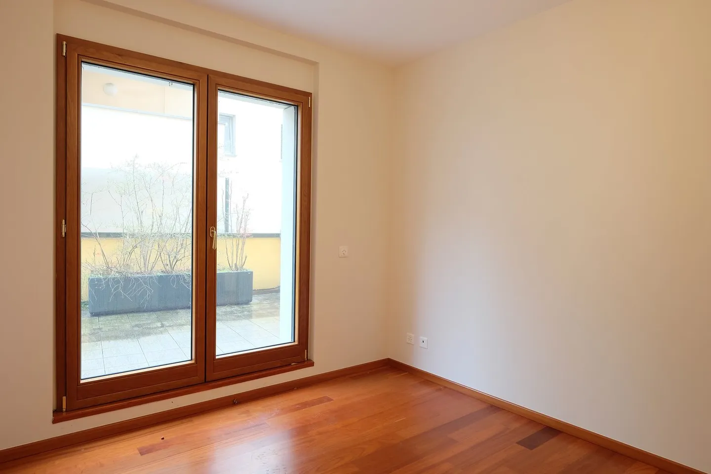 Appartement de location de haut standing, promenade de Lugano au 3ème étage - Photo 9 sur 24