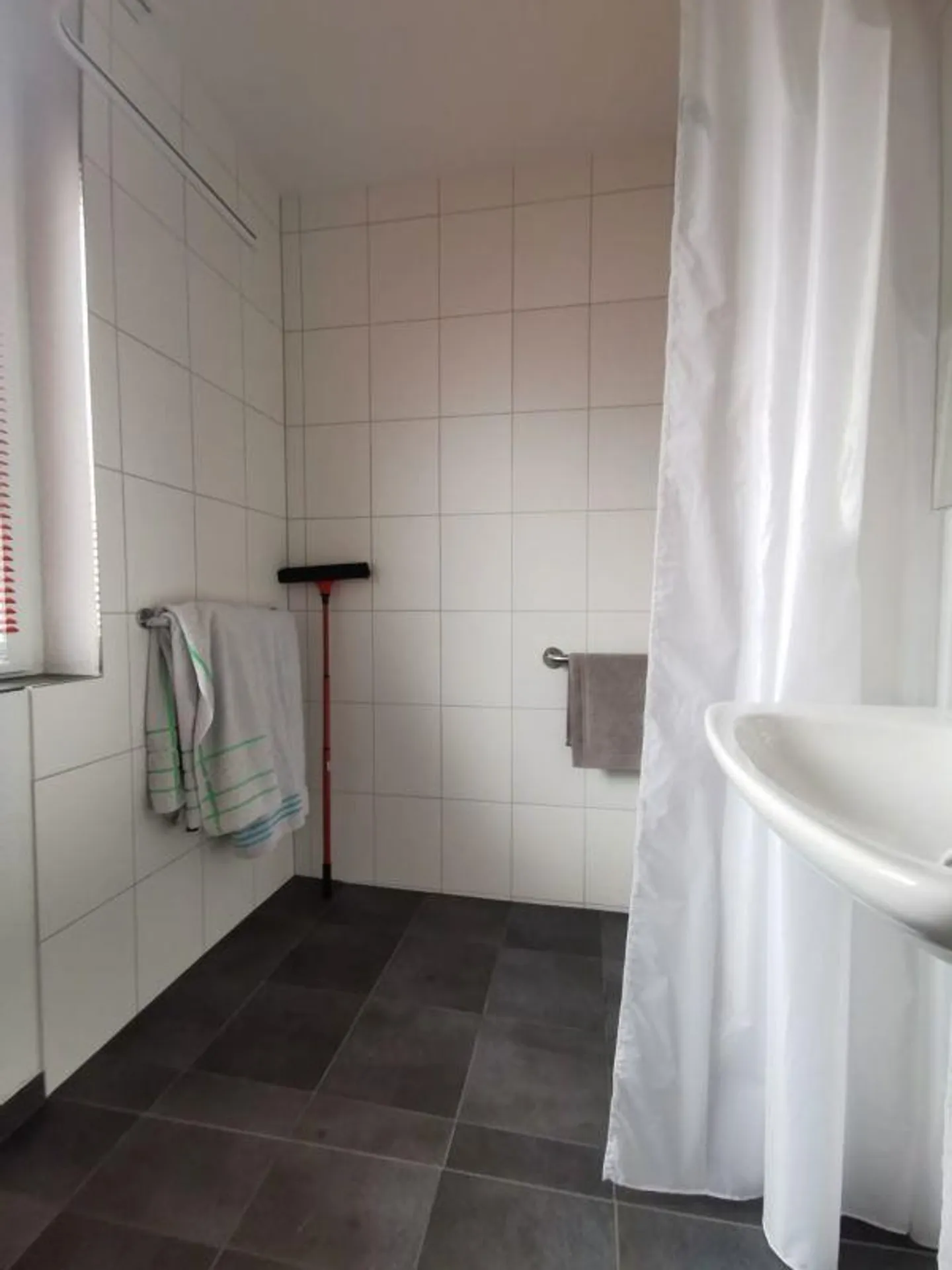Beautiful bright apartment with terrace - Photo 14 of 18