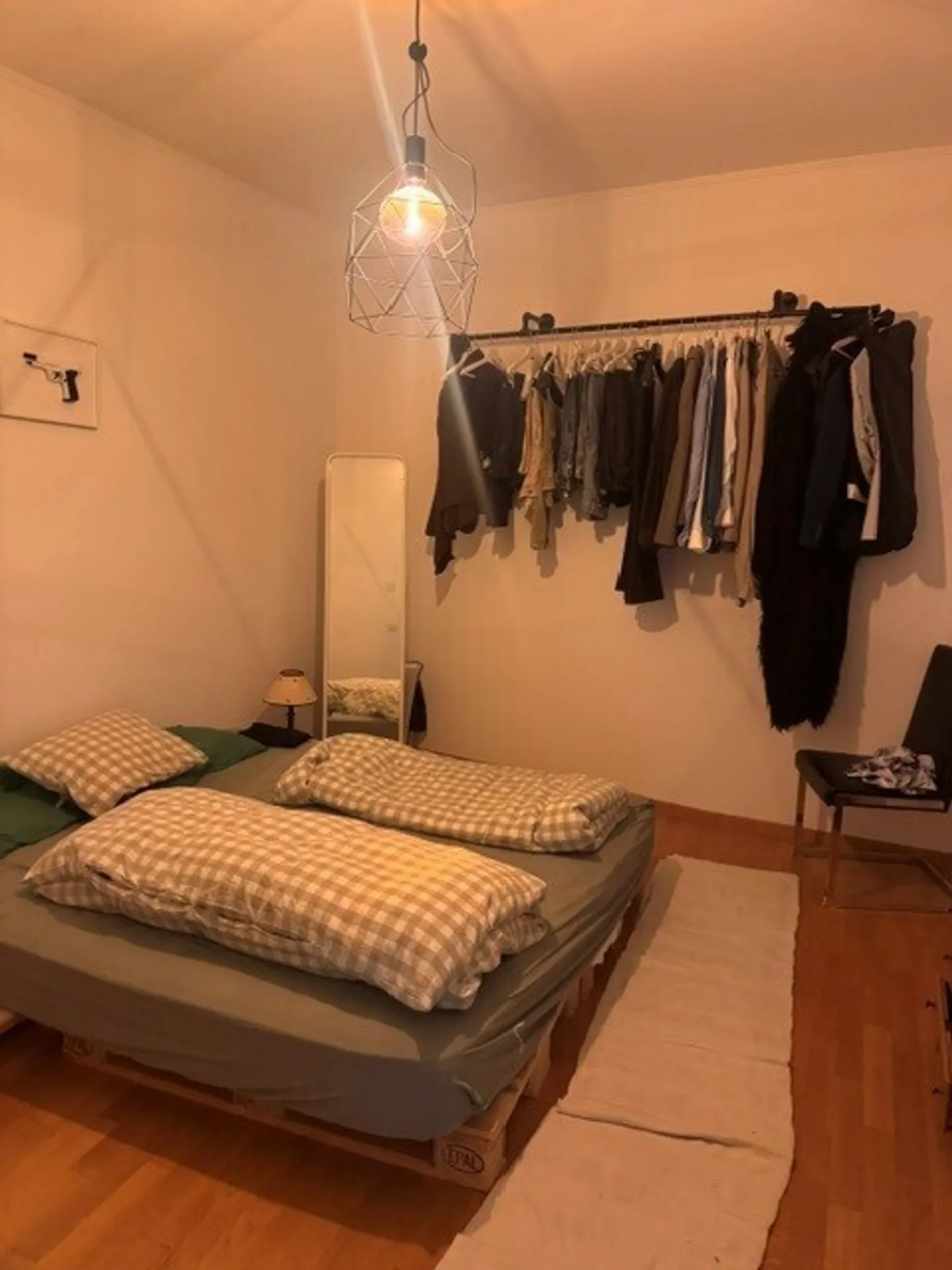 Apartment in historic building - Photo 4 of 6