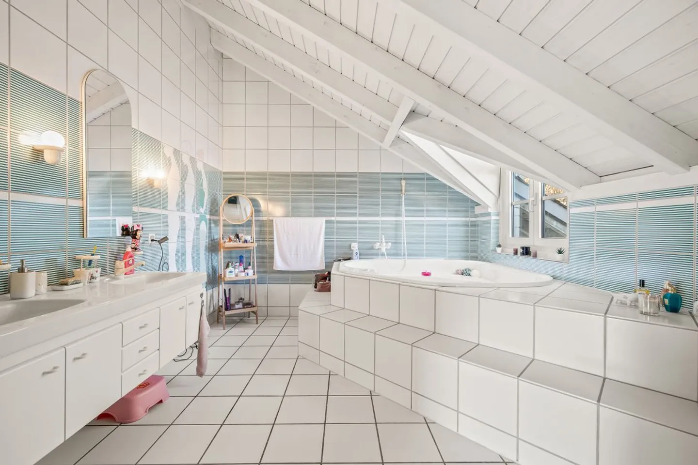 Villa exclusive avec piscine - Photo 8 sur 11