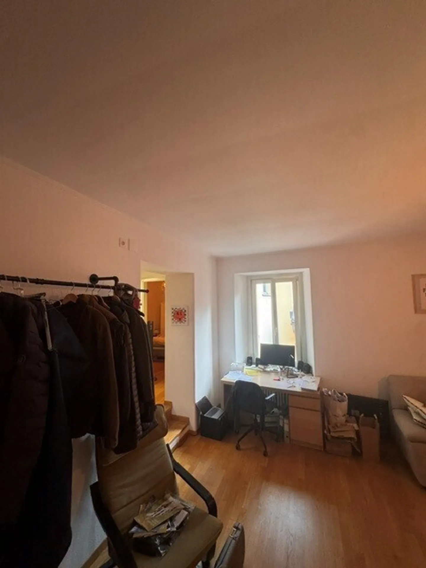 Apartment in historic building - Photo 2 of 6