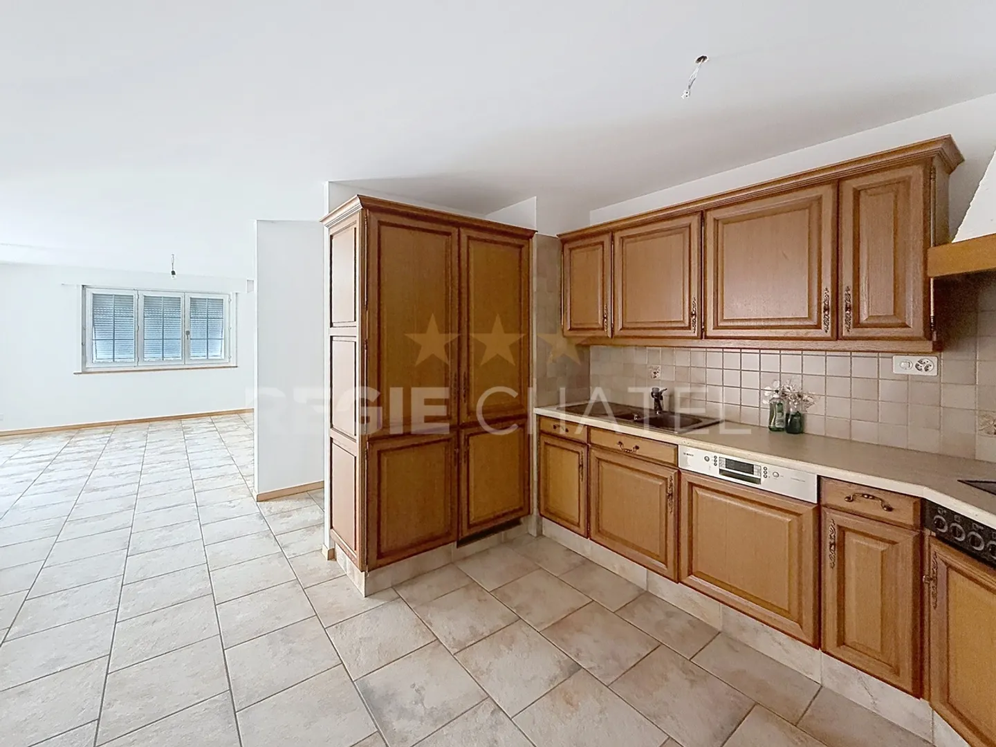 Appartement Charmant avec Jardin - Photo 4 sur 8