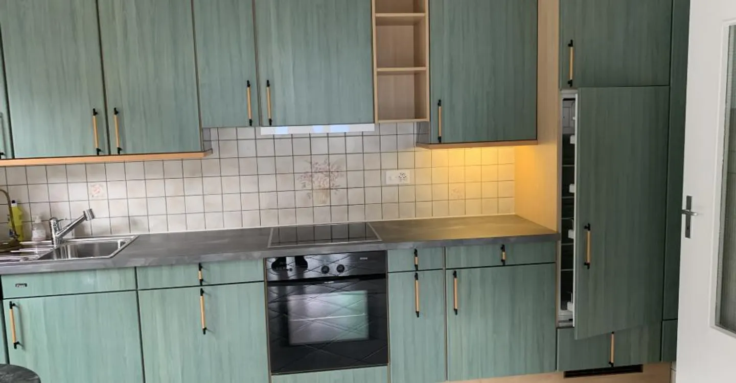 Appartement Charmant avec Vue sur le Lac - Photo 8 sur 11