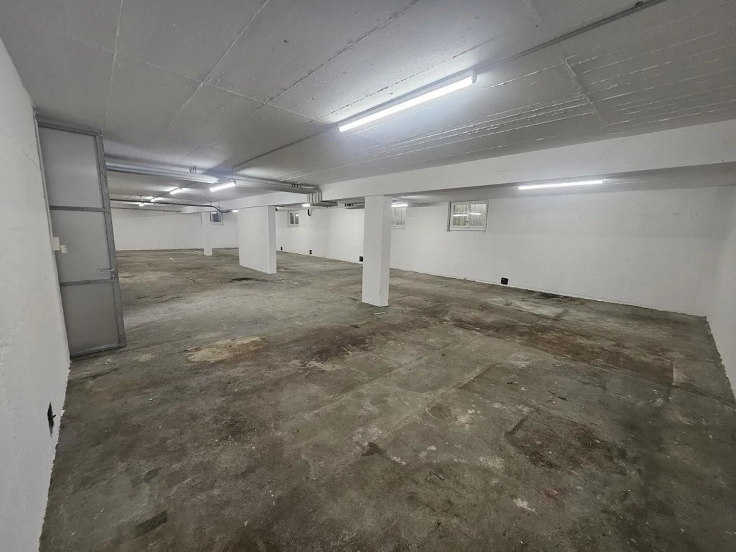 Commercial / Storage Space for Rent - Photo 5 of 9