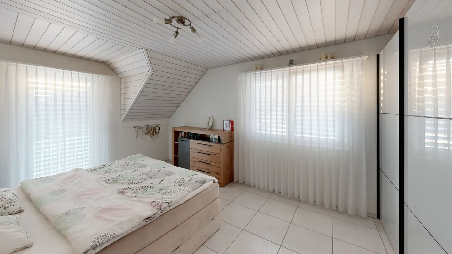 Casa unifamiliare lussuosa con piscina e tecnologia energetica moderna - Foto 14 di 14