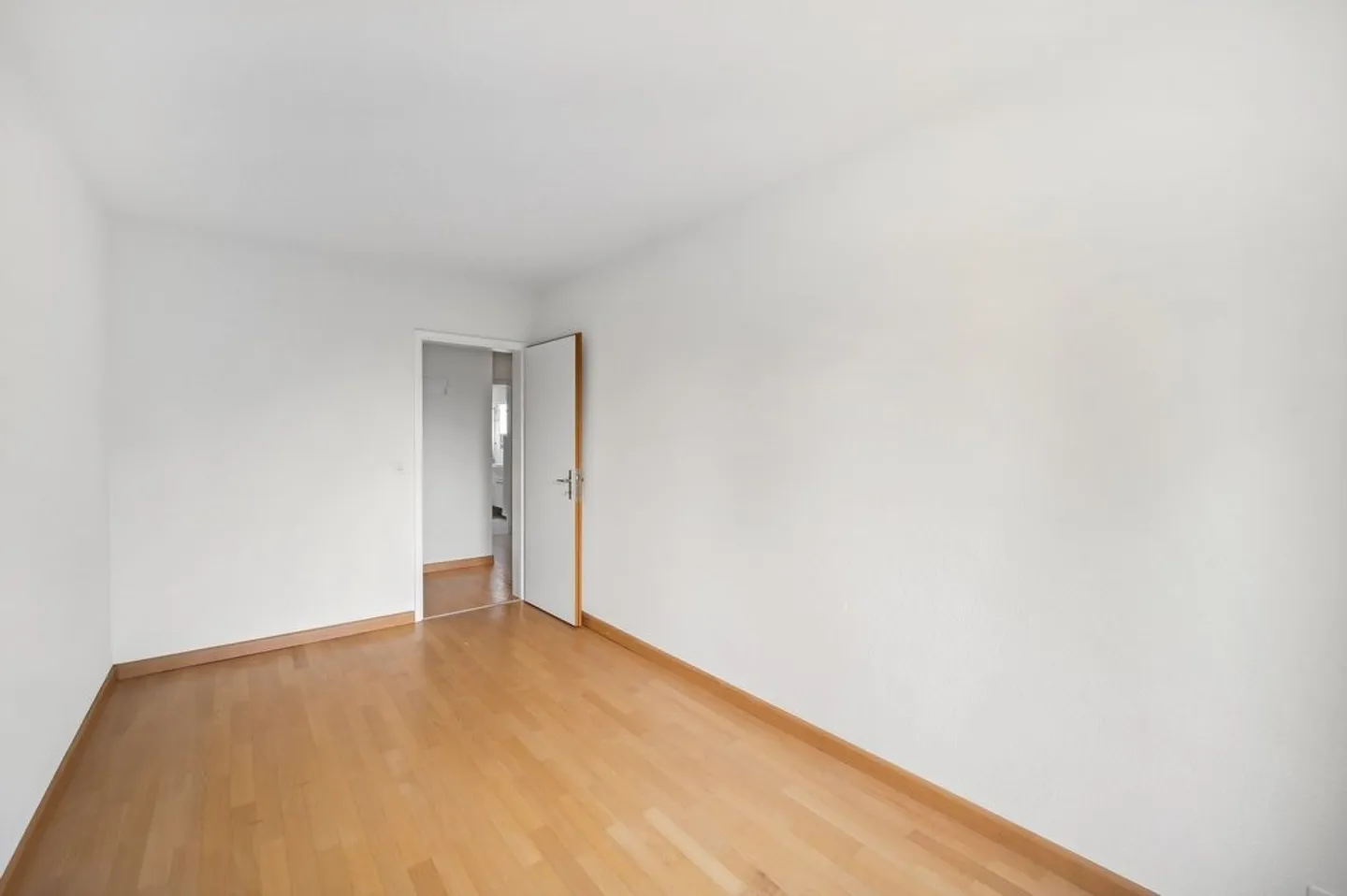 Appartement 4.5 pièces avec balcon près du centre - Photo 8 sur 10