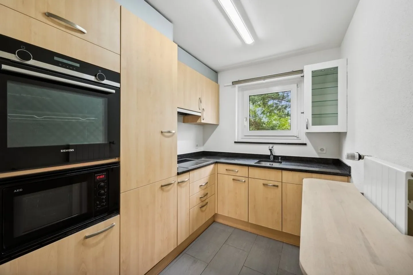 Appartement 4.5 pièces avec balcon près du centre - Photo 3 sur 10