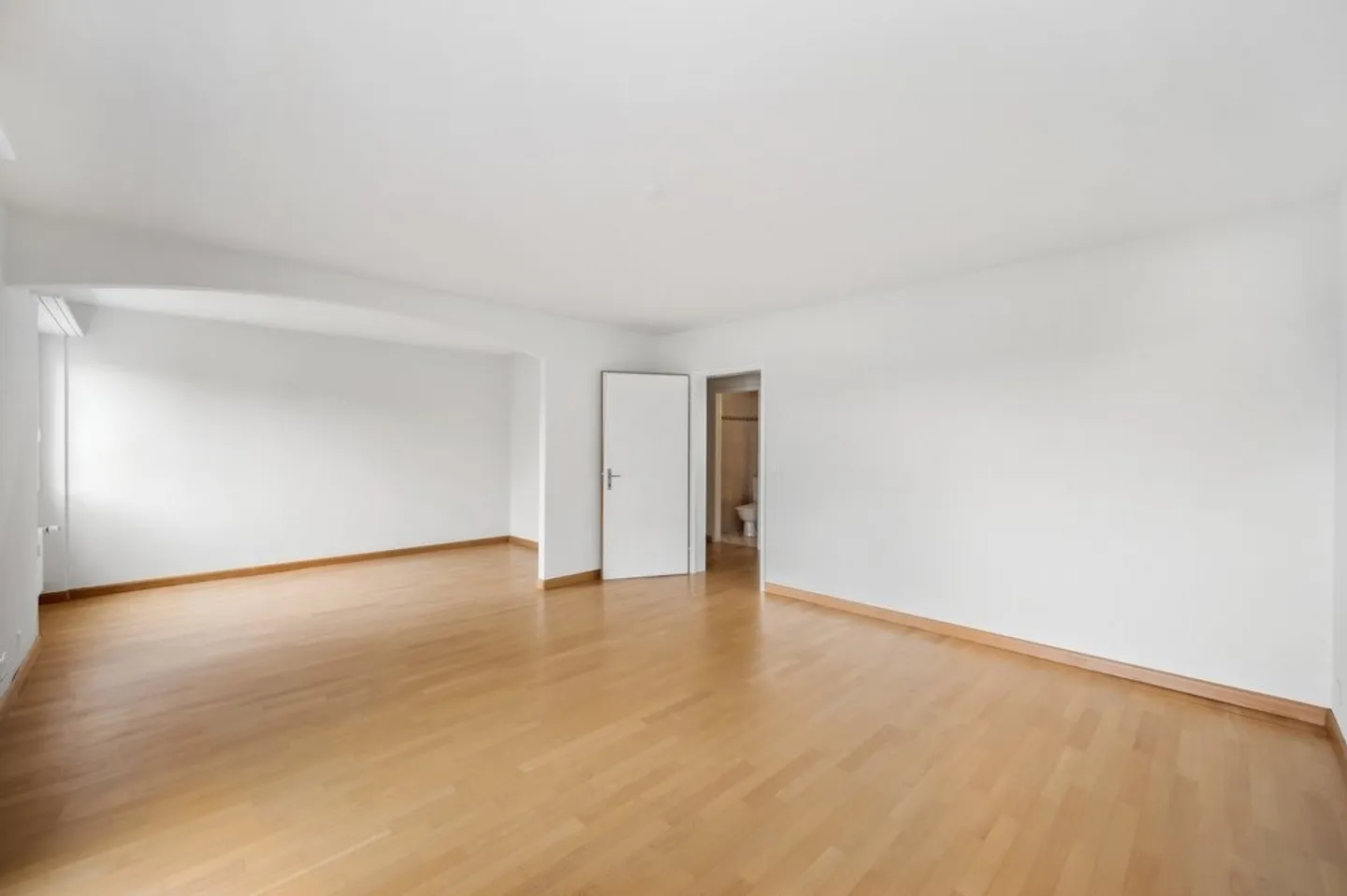 Appartement 4.5 pièces avec balcon près du centre - Photo 5 sur 10