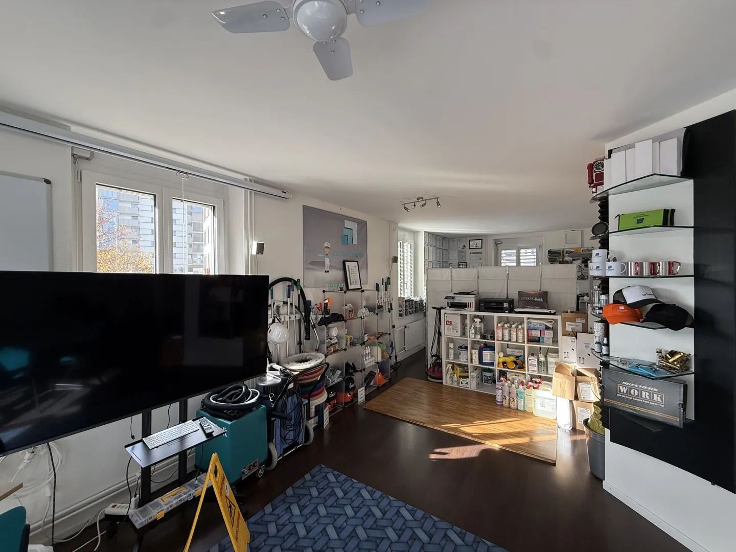 Opportunité commerciale dans un emplacement central ! - Photo 5 sur 7