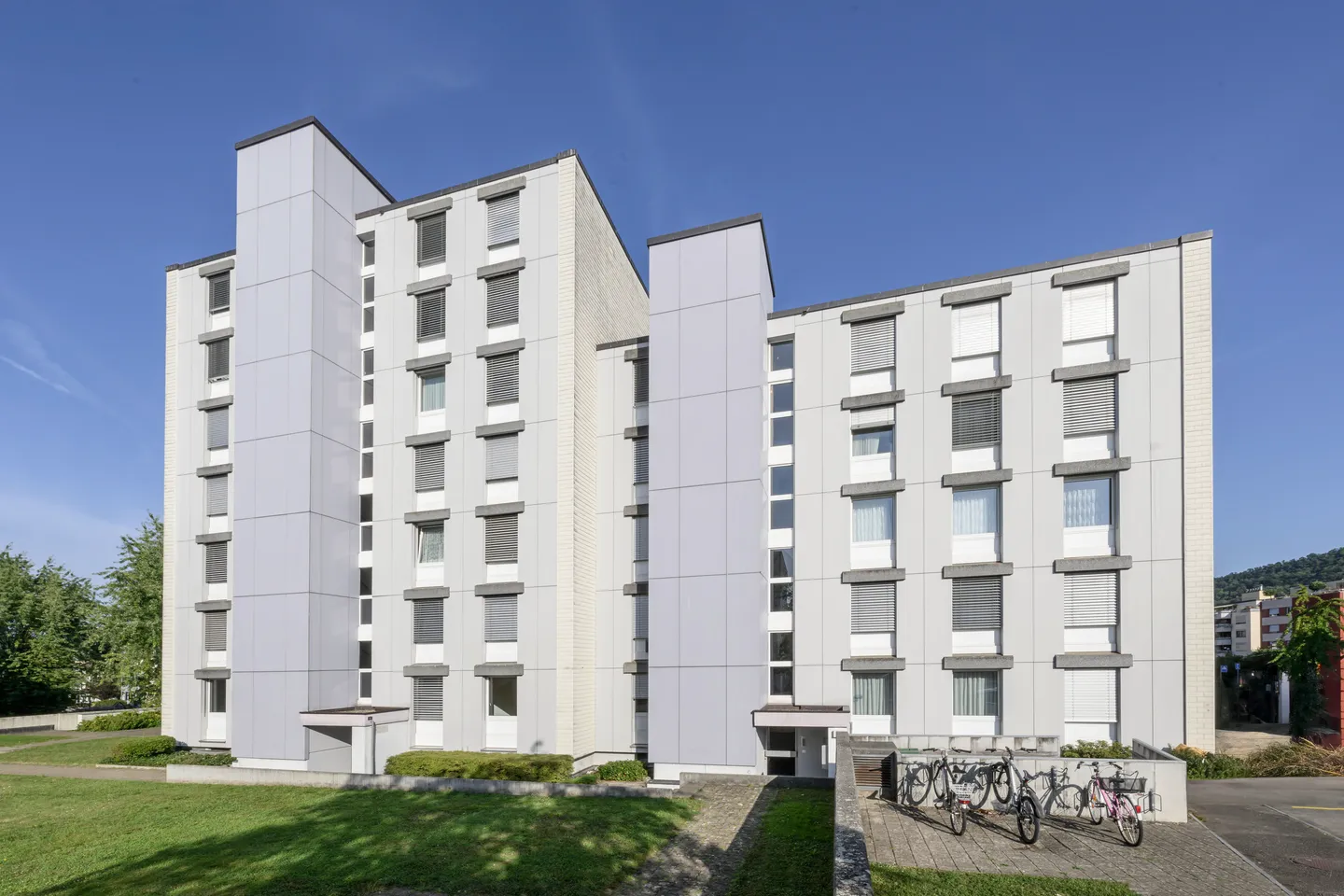 Central location and yet in the countryside - Photo 1 of 6