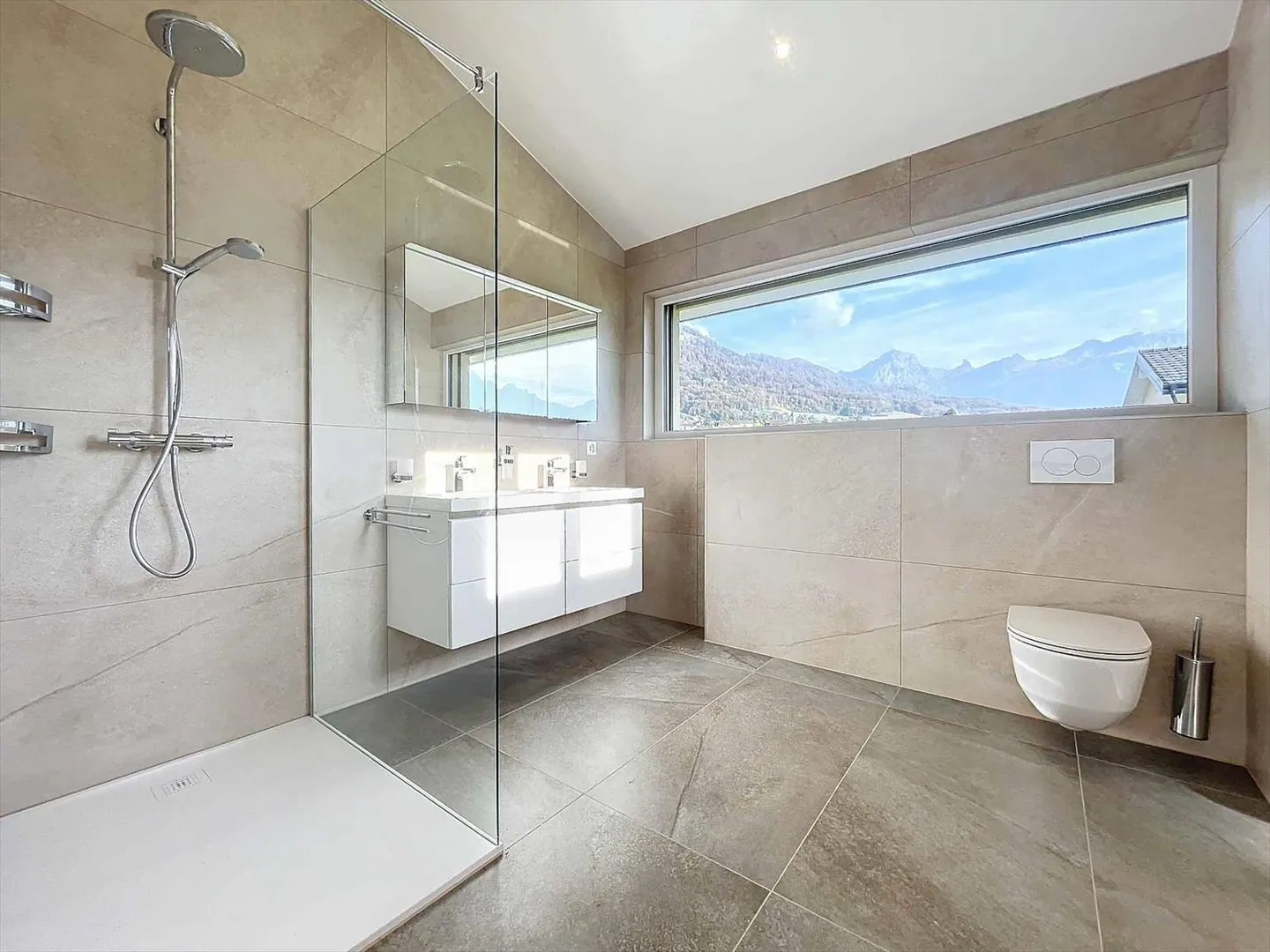 ULTIMA VILLA DISPONIBILE Villa bifamiliare di 5,5 stanze con giardino privato - Foto 7 di 11