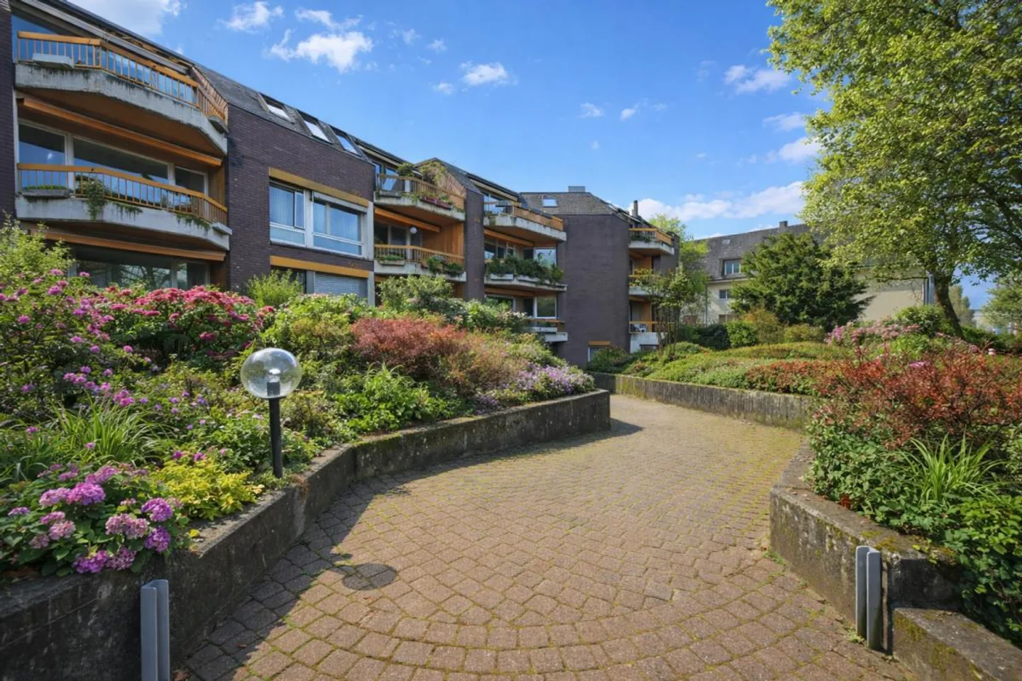 Uffici AareSide Bern | BE - Foto 1 di 9