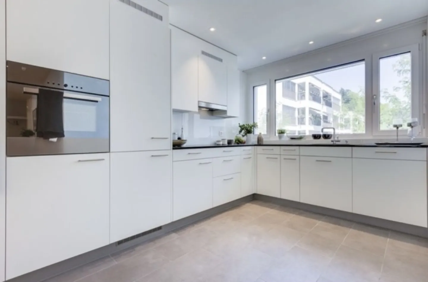 Bright 3.5-room apartment paradise in Unterkulm – Your new home is waiting! - Photo 6 of 9